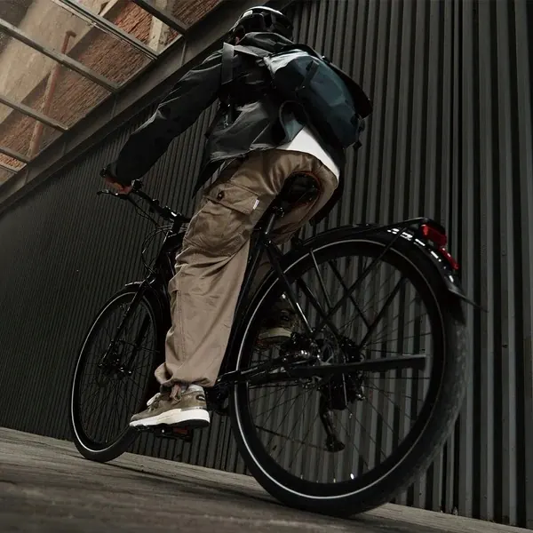 FAFREES 700C adapté aux utilisateurs de 175 à 210 cm
