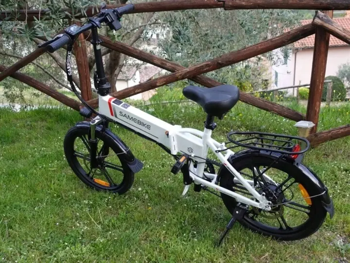 Moteur 250W du SAMEBIKE 20LVXD30-II, vélo électrique pliant 20 pouces